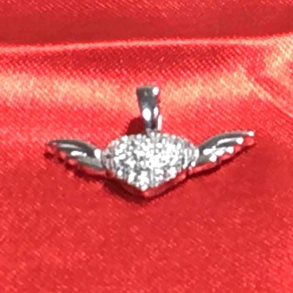 925 Sterling Silver Heart with Wings CZ Pendant